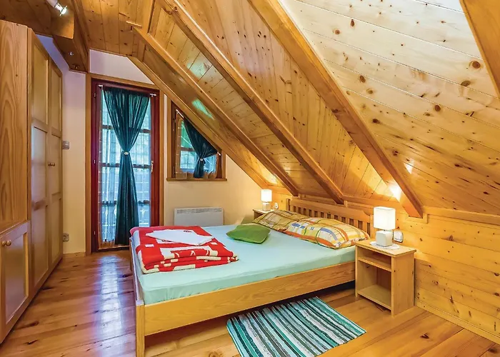 Semesterbostad 2 Bedroom Stunning In Lukovdol *