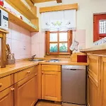 Feriehus 2 Bedroom Stunning In Lukovdol