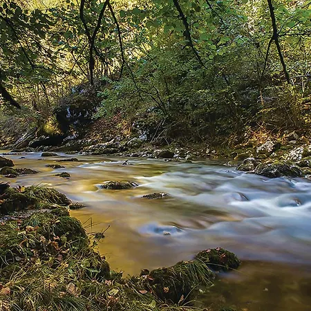 2 Bedroom Stunning In Casa vacanze